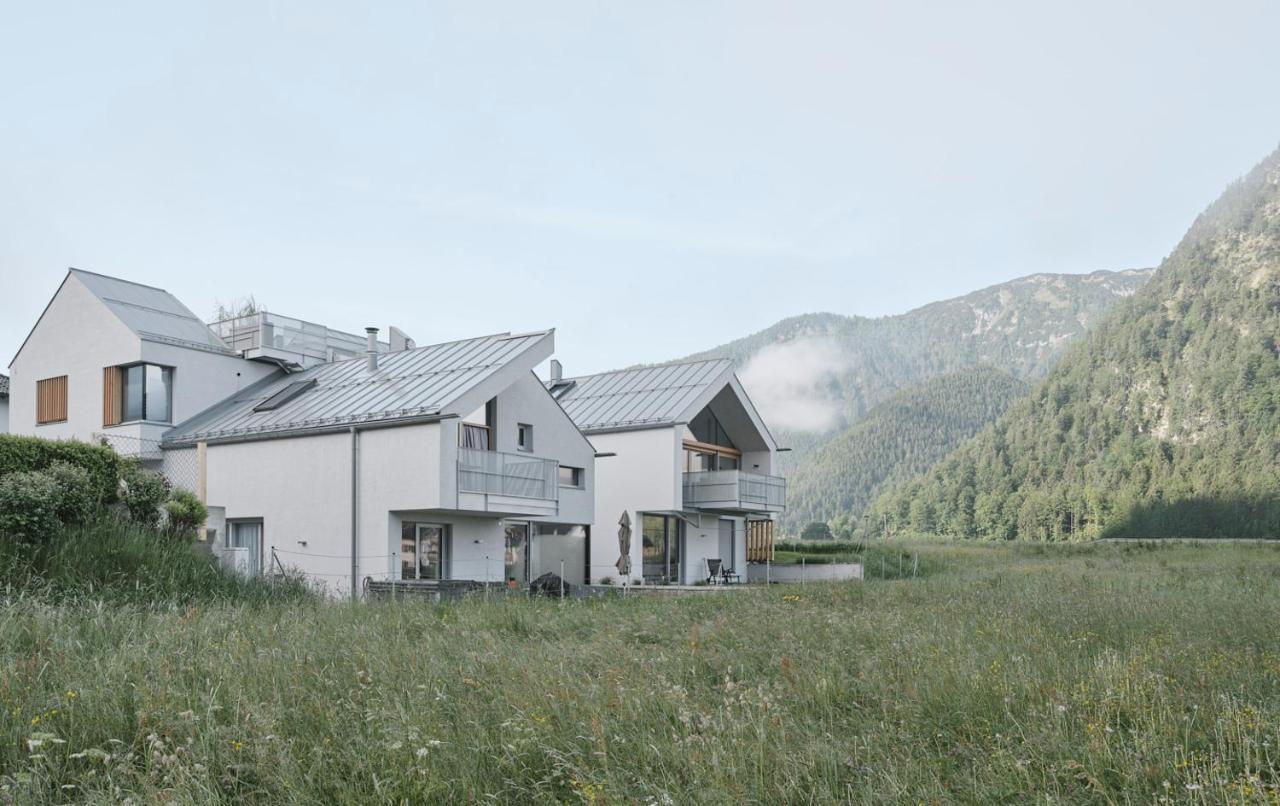 Villa Urban Mountain Chalet With Lake View Maurach  Exterior foto