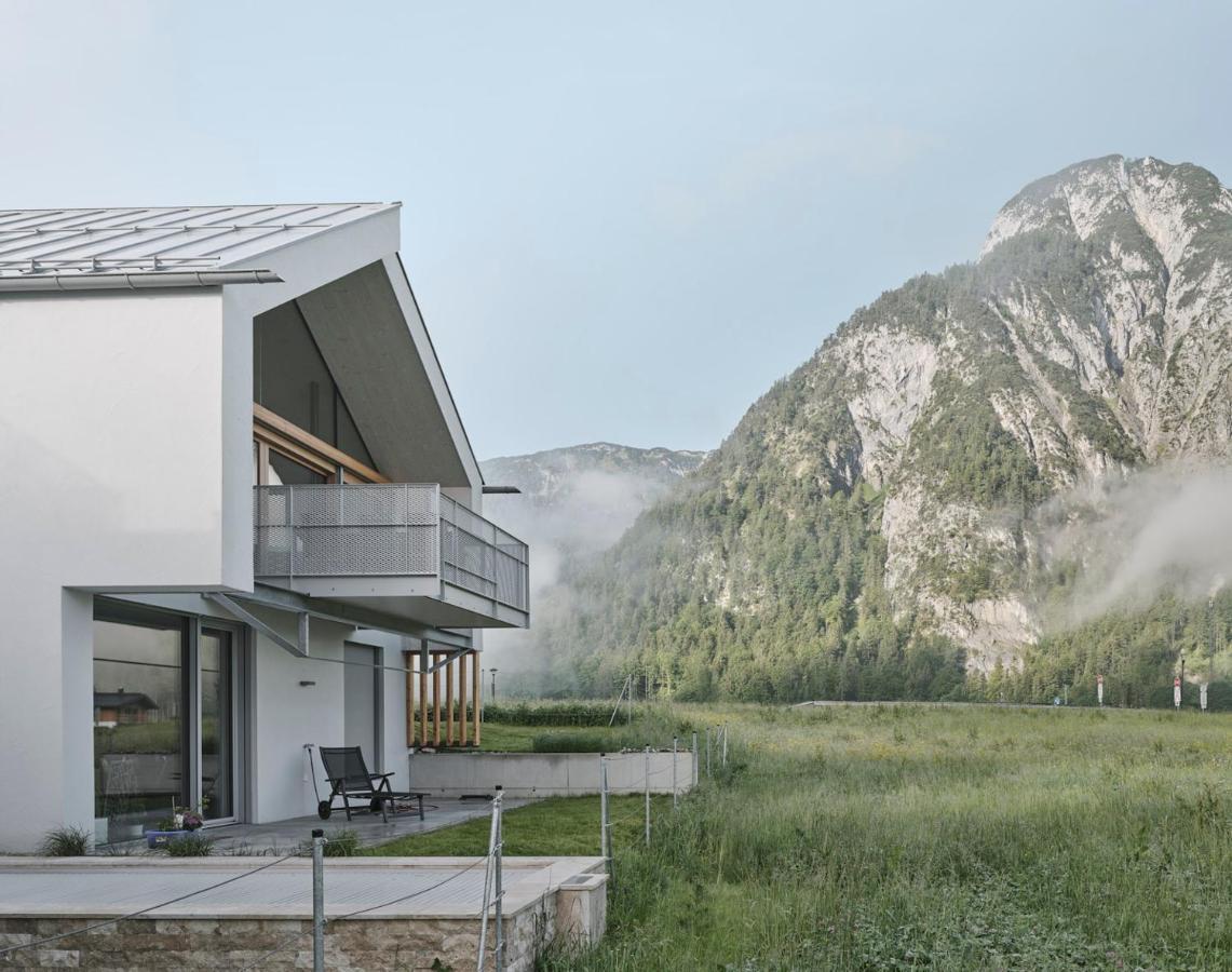 Villa Urban Mountain Chalet With Lake View Maurach  Exterior foto